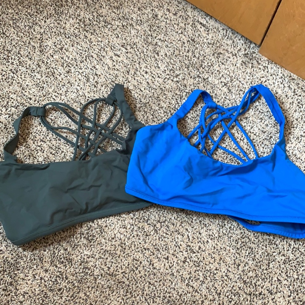Lululemon Sports Bras (3)